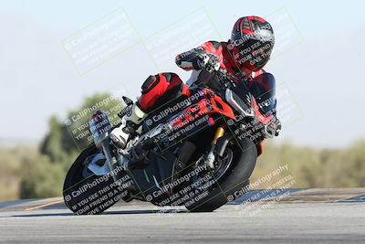 media/Dec-01-2025-Moto Forza (Mon) [[2daa91e15f]]/2-Intermediate Group/Session 2 Turn 9 Entry/
